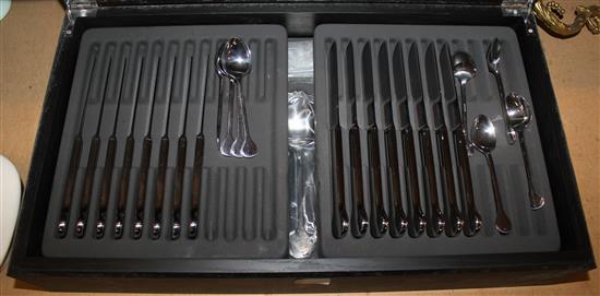 Canteen of David Mellor cutlery